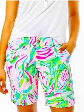 Lilly Pulitzer Clipper Short Croc My World Size 16 Preppy